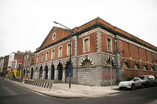 Carlow Nationalist — An Irishman, a Lord or the city council? Court to decide who owns Iveagh Markets - Vimarsana News