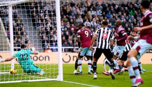 West Ham Recover From Poor Start To Earn Battling Point At Newcastle
