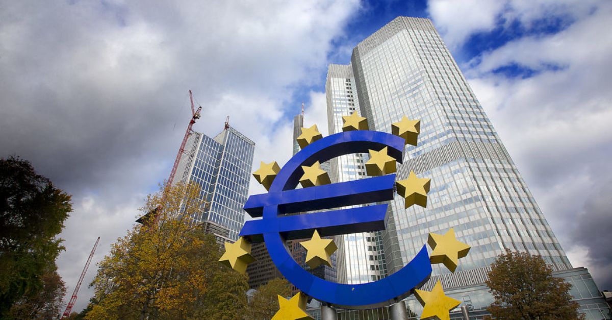 Европейската централна банка ЕЦБ остави лихвените проценти непроменени както се