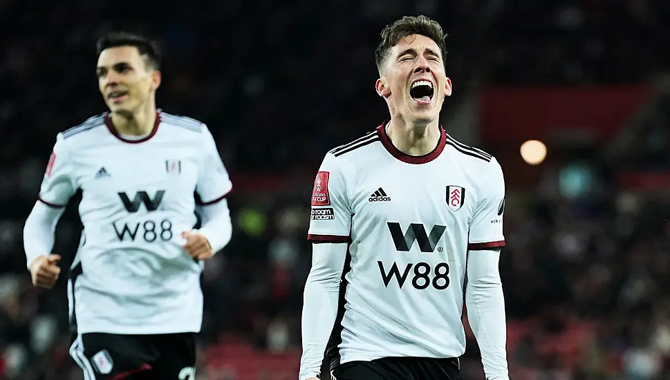 Fulham Hold On To Beat Sunderland To Set Up Fa Cup Clash With Leeds