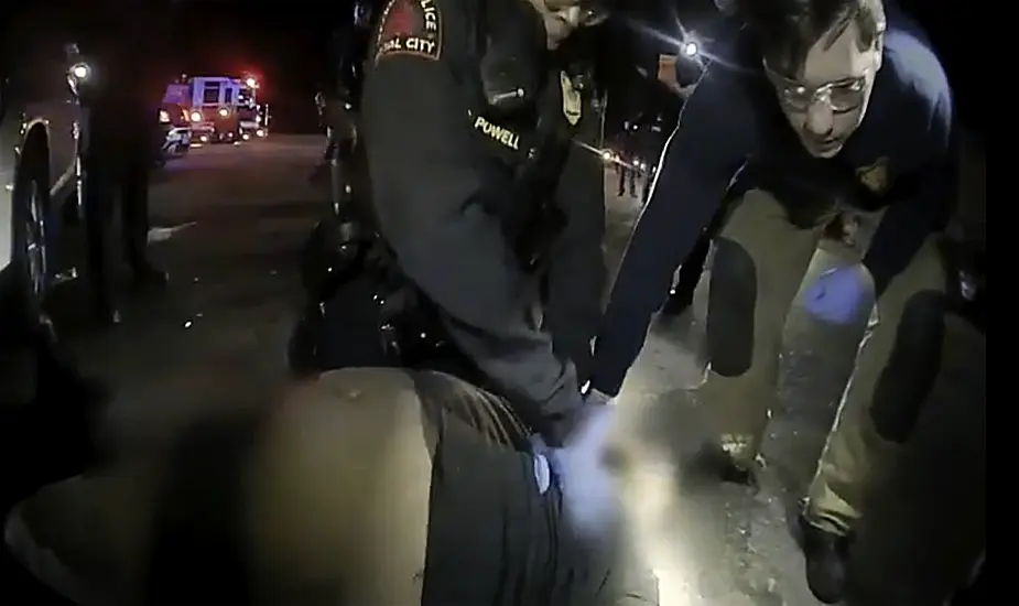 Us Police Release Video Of Taser Use On Black Man Who Later Died