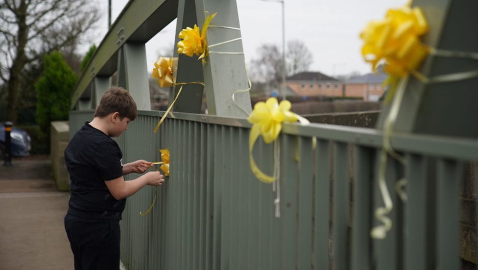 Handwritten Messages On Yellow Ribbons Left For Missing Mother Nicola Bulley