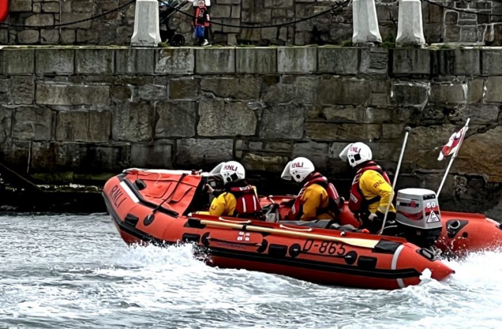 Dún Laoghaire RNLI lifeboat crew rescued two people and dog over weekend