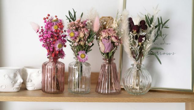 How To Dry And Press Your Valentine’s Day Flowers