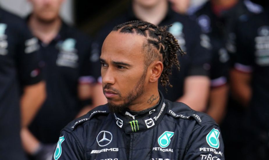 Lewis Hamilton Has Started Talks Over New Mercedes Deal
