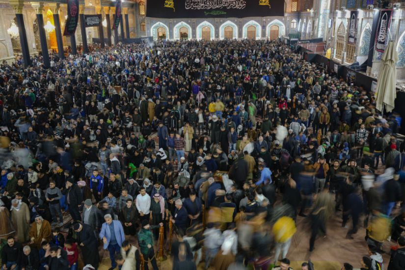 Pilgrims Mark Death Of Revered Muslim Imam With Baghdad Procession