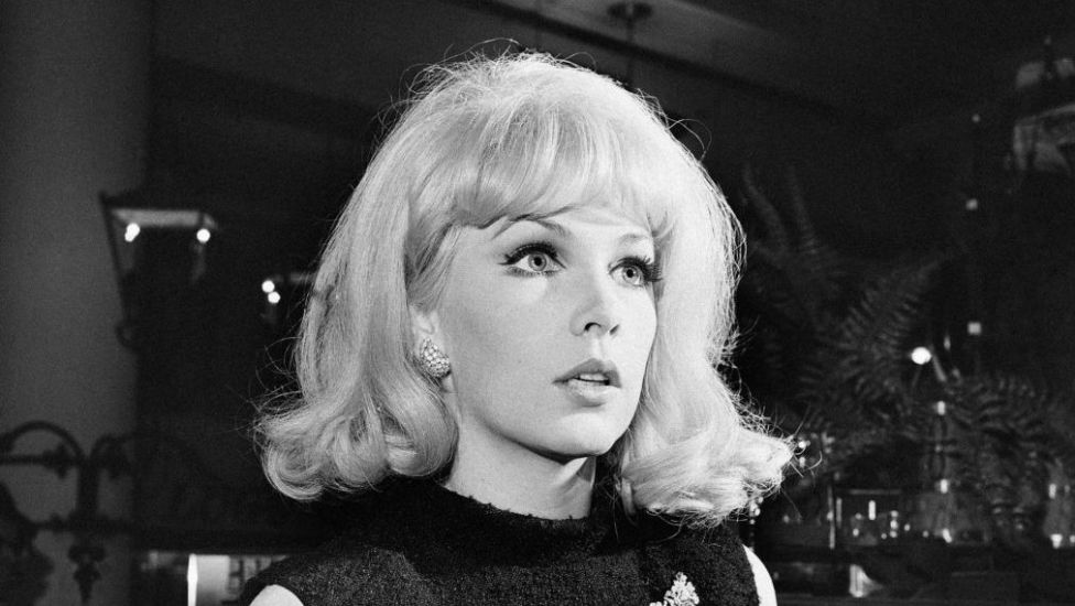 Star Of 1960S And 70S Comedies Stella Stevens Dies Aged 84