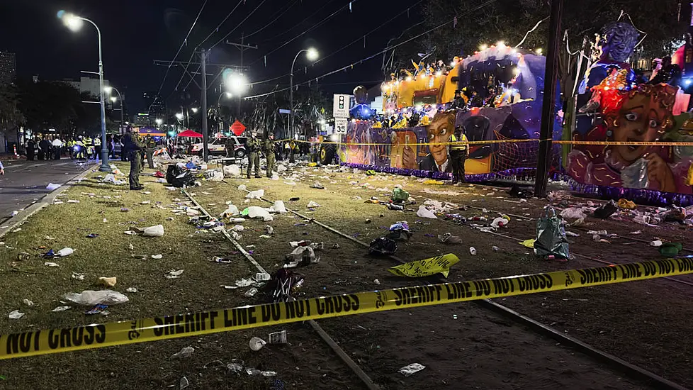 One Killed And Four Hurt In Mardi Gras Shooting In New Orleans