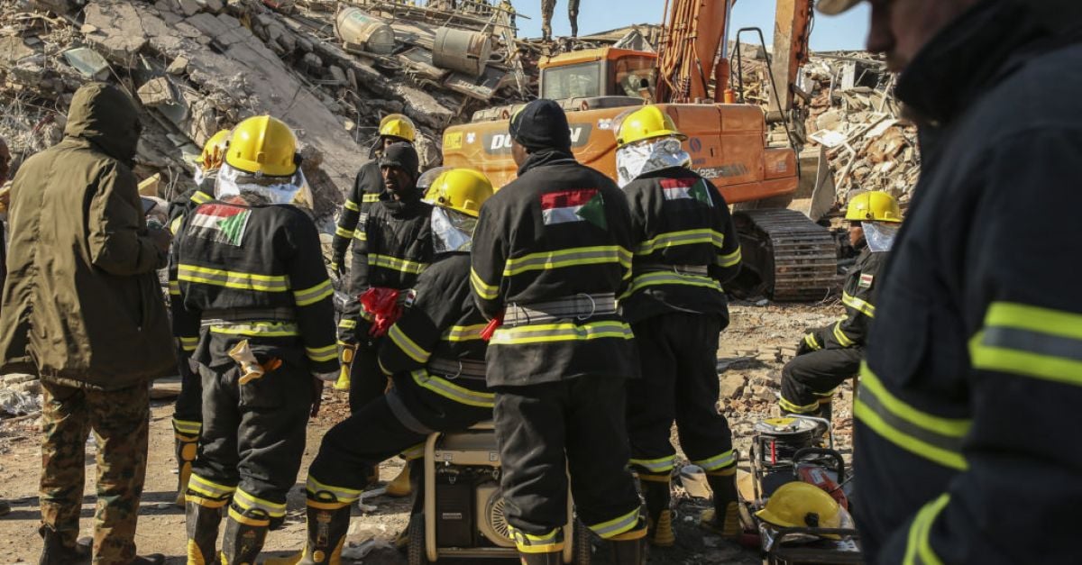 Trois morts et des dizaines de blessés dans un nouveau séisme frappe la Turquie et la Syrie