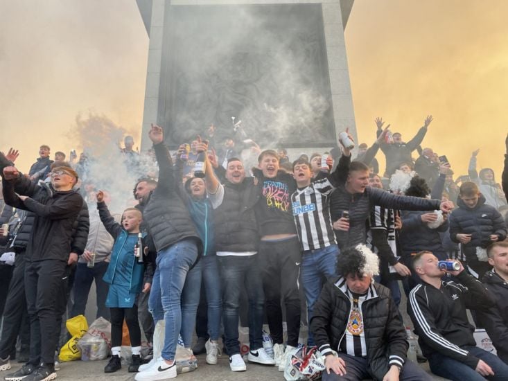 Newcastle Fans Take Over London's Trafalgar Square Ahead Of Carabao Cup Final