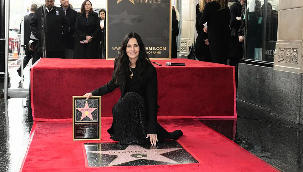 Courteney Cox Hailed By Friends Co-Stars At Hollywood Walk Of Fame Star Ceremony