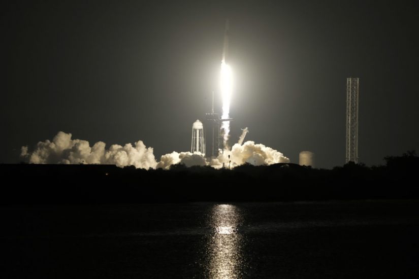 Spacex Launches Astronauts From Us, Uae And Russia To Space Station