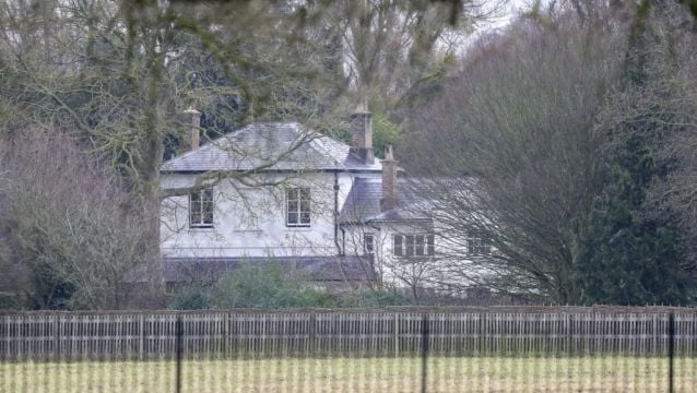 Harry And Meghan Asked To ‘Vacate’ Their Uk Home Frogmore Cottage