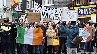 Gardaí Separate Anti-Migrant And Anti-Racism Protesters In Cork