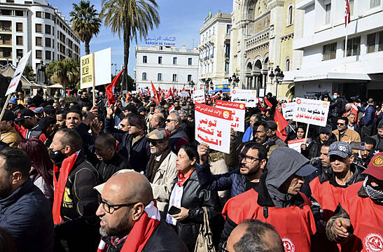 Tunisians March Against Inflation And President’s Squeeze On Dissent