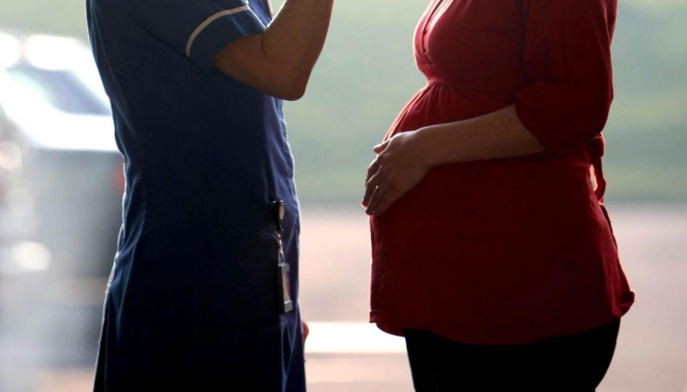 Midwives In Northern Ireland Vote To Take Industrial Action