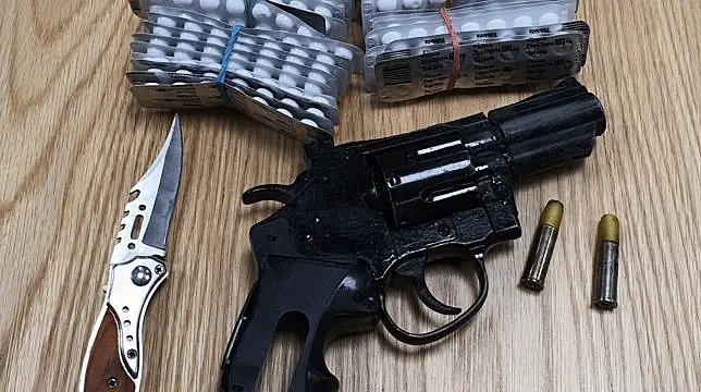 Gardaí Seize Knife And Imitation Firearm After Woman Assaulted In Tallaght