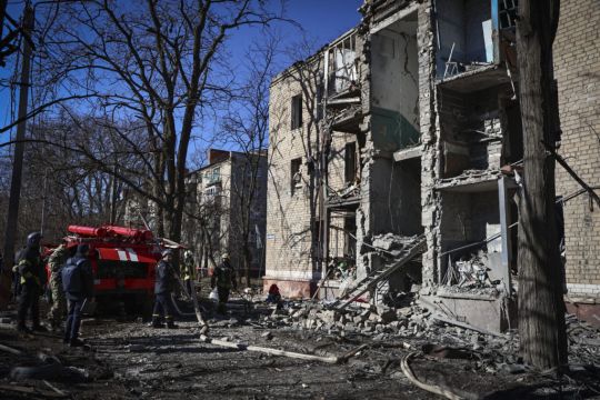 Russian Missile Hits Apartment Building In Eastern Ukraine