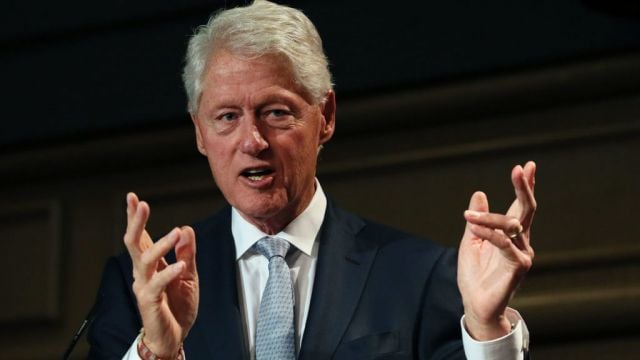 Bill Clinton To Visit Belfast For Anniversary Of Good Friday Agreement