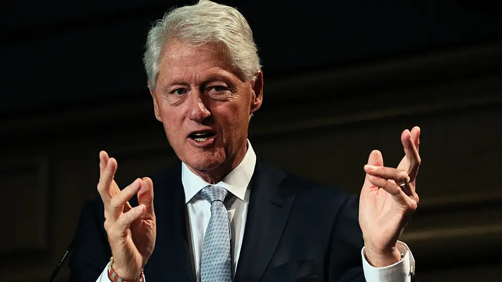 Bill Clinton To Visit Belfast For Anniversary Of Good Friday Agreement