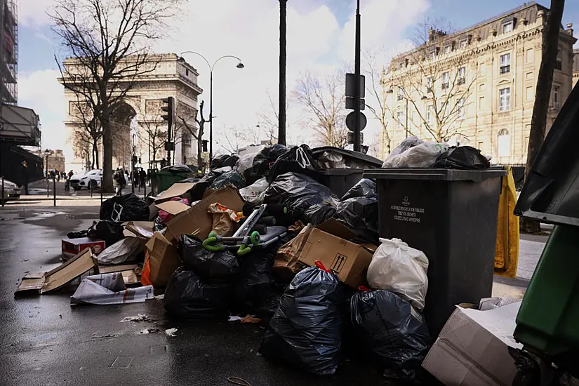 Piles Of Rubbish Tarnish Paris Lustre As Pension Strike Continues