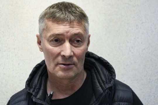 Russian Court Detains Dissident Ex-Mayor For 14 Days Pending Trial