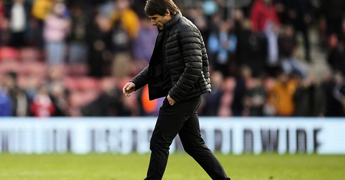 Antonio Conte hits out at Tottenham players after draw at struggling Southampton | BreakingNews.ie Antonio Conte hits out at Tottenham players after draw at struggling Southampton | BreakingNews.ie