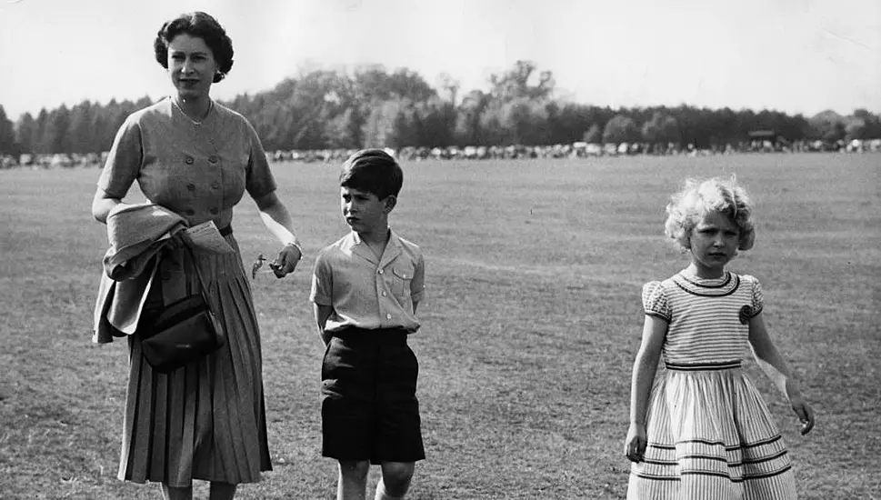 Queen Remembered By Royal Family On First Mother’s Day Since Her Death