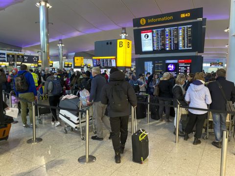 More Than A Third Of Uk Flights Delayed In 2022