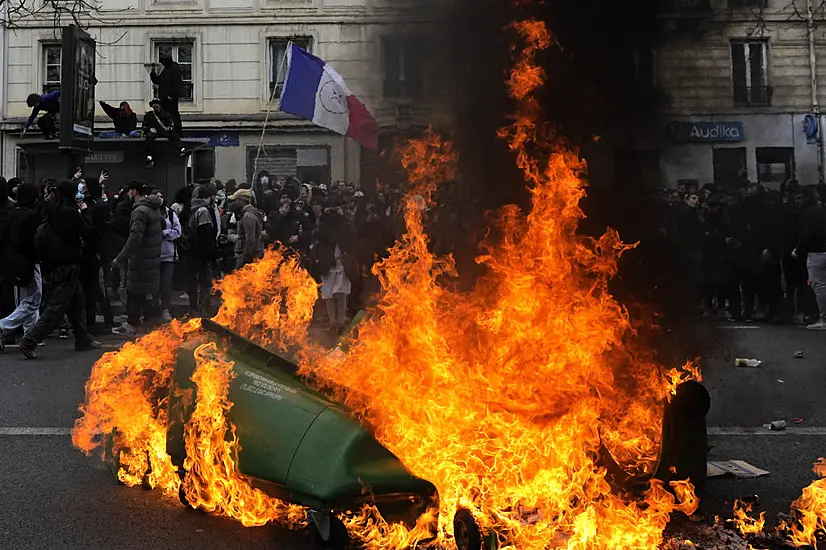 Paris Rubbish Strike Ends As Pension Protest Turnout Falls