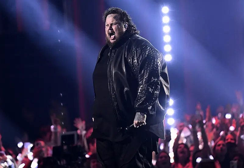 Rapper-Turned-Country Singer Jelly Roll Reigns At Cmt Music Awards Show