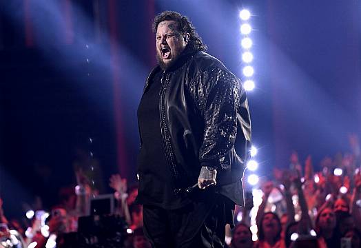 Rapper-Turned-Country Singer Jelly Roll Reigns At Cmt Music Awards Show