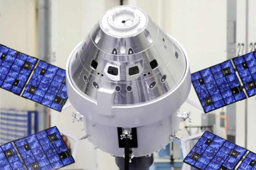 Nasa Names Crew For Artemis Moon Mission