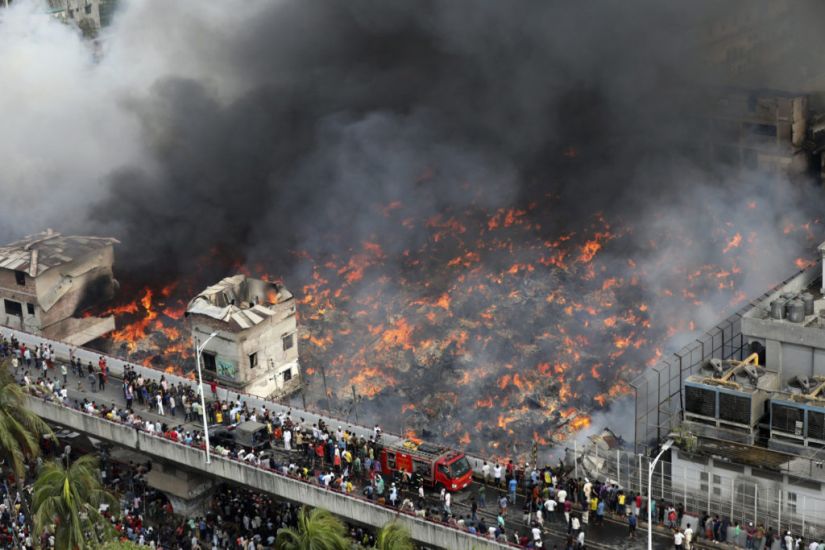 Huge Fire Rages At Clothing Market In Bangladesh’s Capital