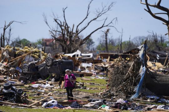 Missouri Tornado Leaves Trail Of Destruction And At Least Five People Dead