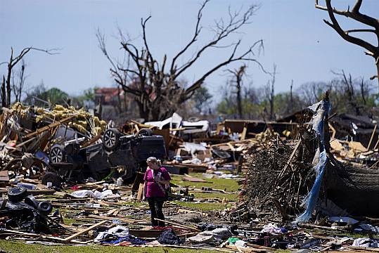 Missouri Tornado Leaves Trail Of Destruction And At Least Five People Dead