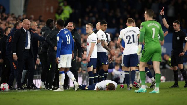 Abdoulaye Doucoure Backed By Everton Boss Despite Red Card Against Tottenham