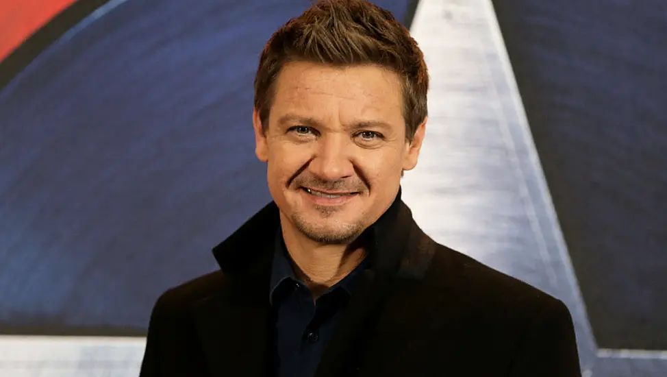 Jeremy Renner Signed ‘I’m Sorry’ To Family After Snowplough Accident