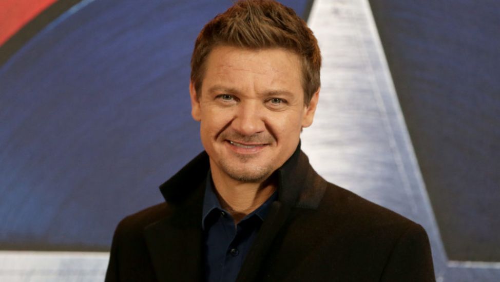Jeremy Renner Signed ‘I’m Sorry’ To Family After Snowplough Accident