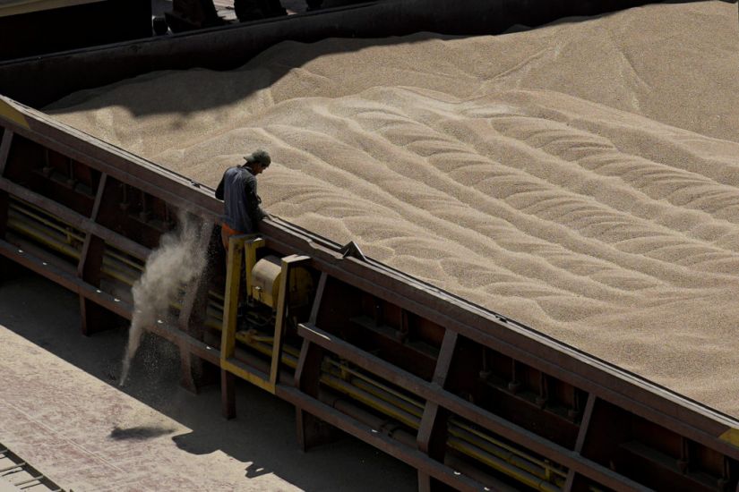 Russia Warns West To Remove Obstacles To Grain Exports