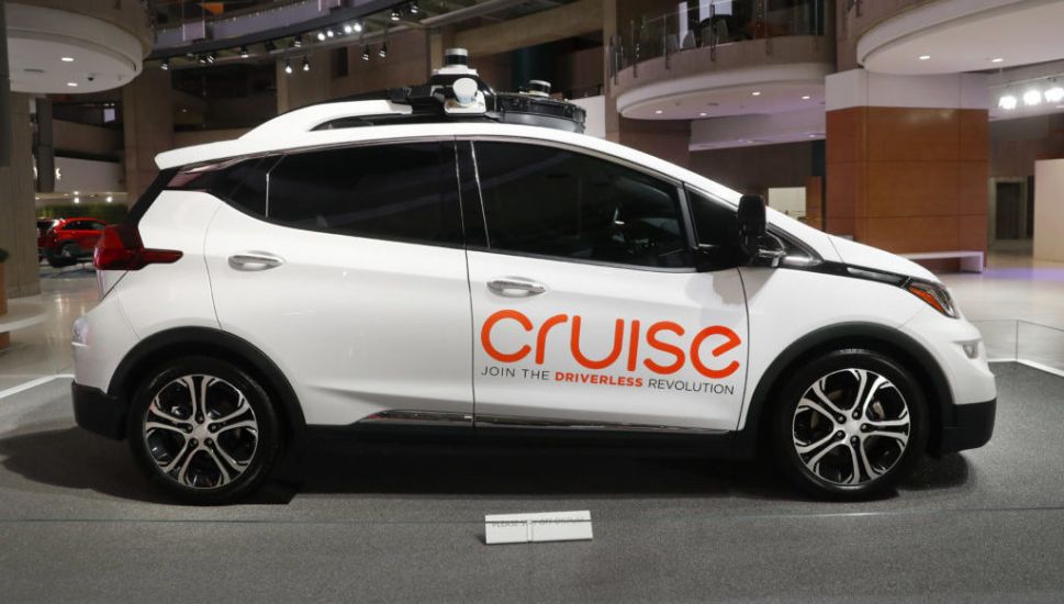 Gm Cruise Recalls 300 Self-Driving Taxis In Us After Crash Involving Bus