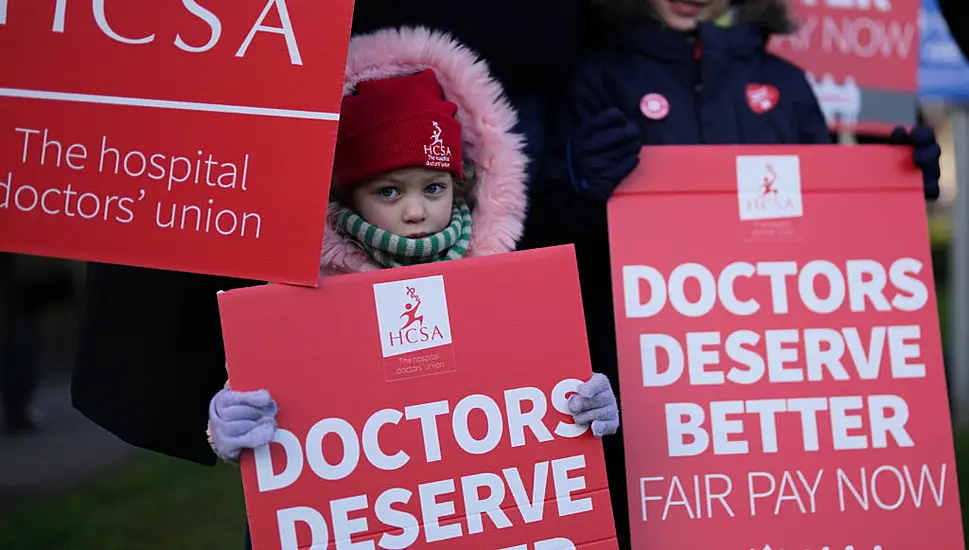 Fears For Patient Safety As Junior Doctors In England Begin Four-Day Walkout