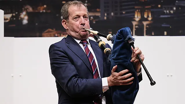 Alastair Campbell Plays Bagpipes Lament For Late Good Friday Agreement Figures