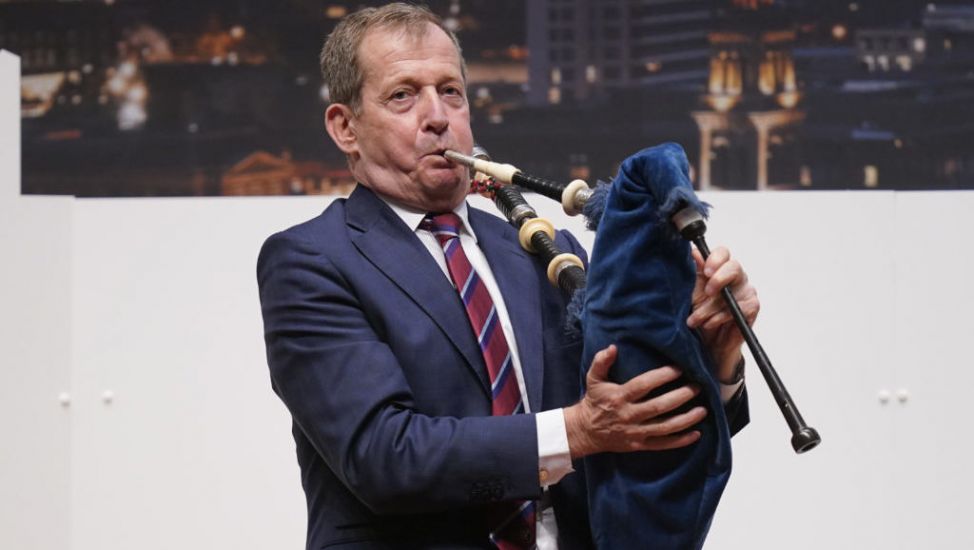 Alastair Campbell Plays Bagpipes Lament For Late Good Friday Agreement Figures