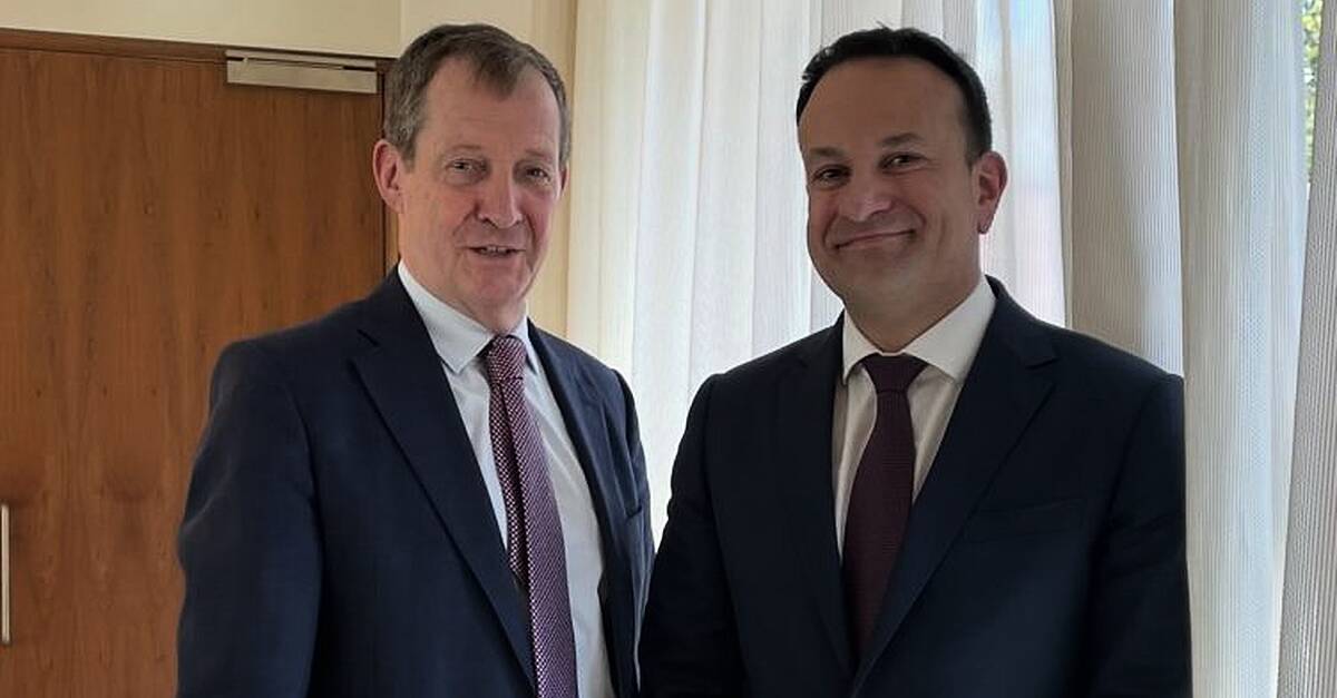 Taoiseach to appear on podcast with Alastair Campbell and Rory Stewart