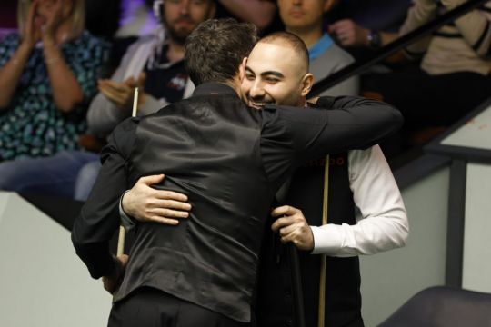 Ronnie O’sullivan Has A Hug For Hossein Vafaei After Crushing ‘Grudge Match’ Win