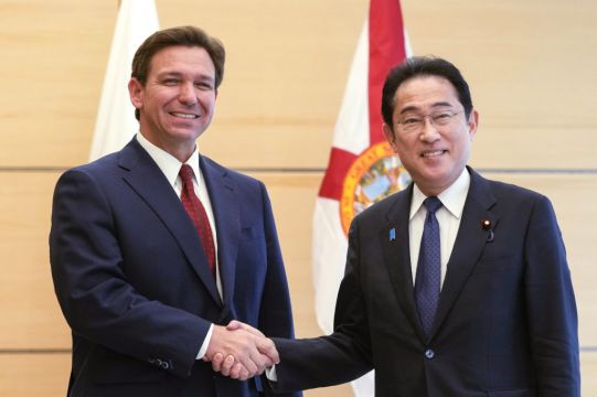 Florida Governor In Japan Ahead Of Expected Us Presidential Bid