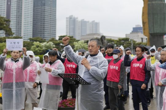 South Korean Dog Farmers Protest After First Lady’s Comments On Eating Meat