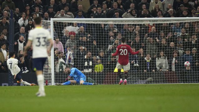 Tottenham Battle Back From Two Down To Secure Morale-Boosting Draw With Man Utd