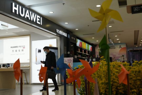 Huawei Revenue Edges Up In First Quarter But Profit Margin Narrows